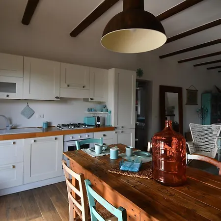 Tatil Evi La Raganetta Cartabubbo